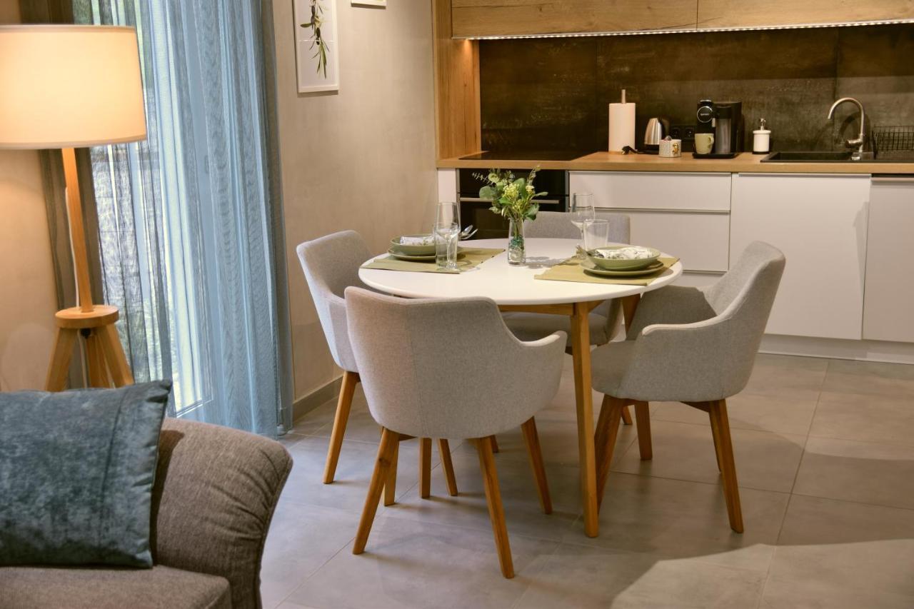 Olive Apartman Alsóörs Buitenkant foto